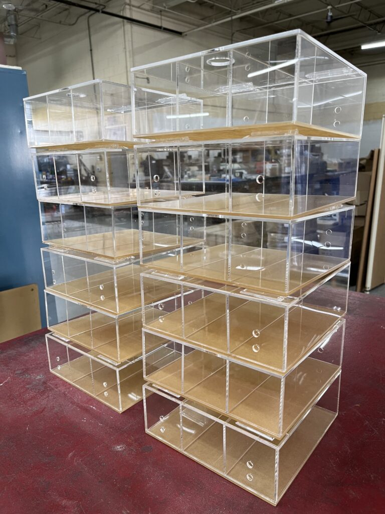 custom acrylic boxes